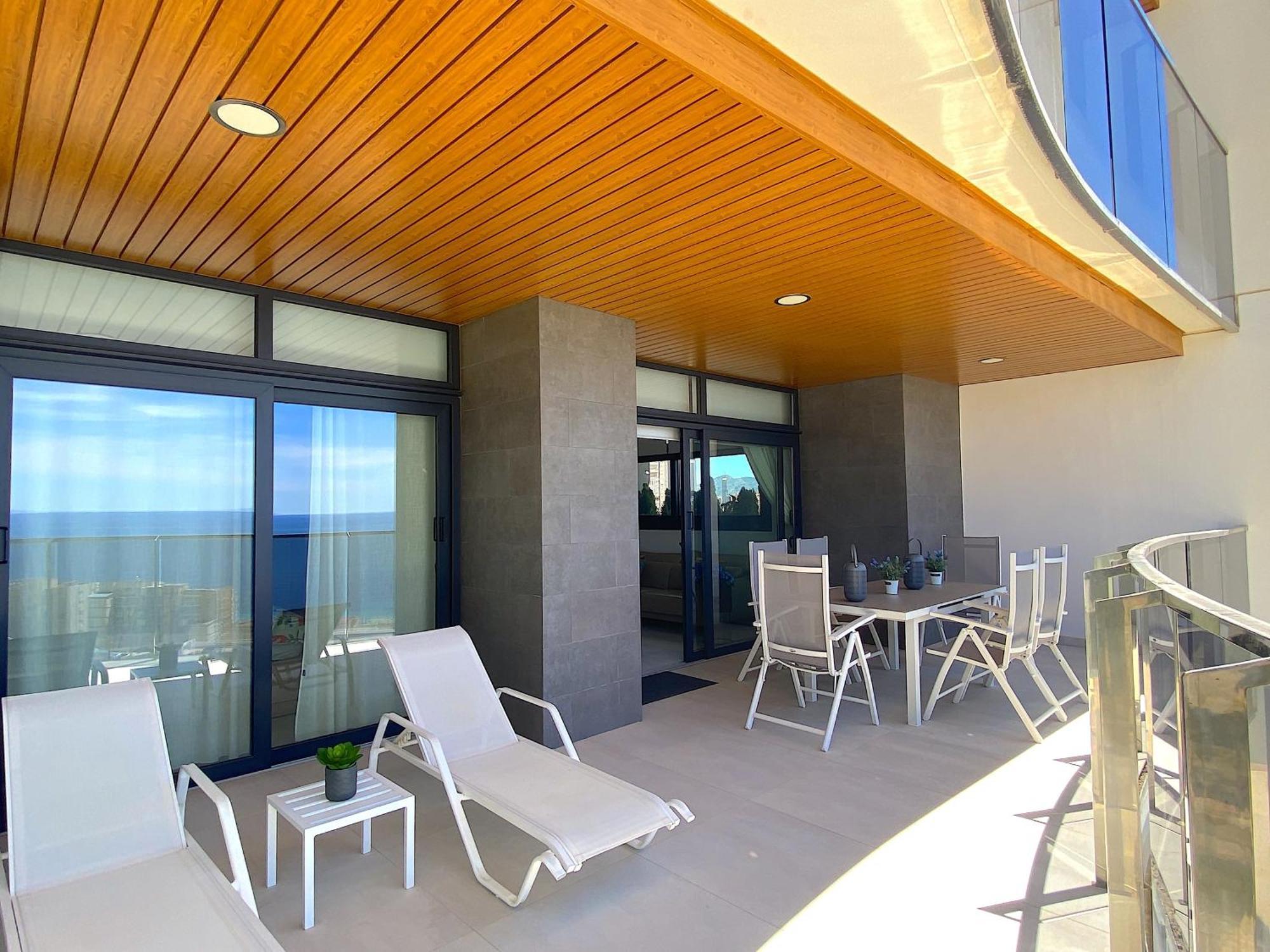Lujoso Apartament Con Impresionantes Vistas Al Mar Benidorm Exterior photo